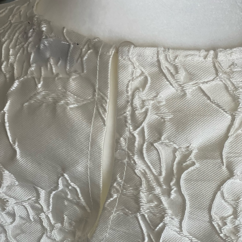 Boutique Structured Ivory Blouse - image 8